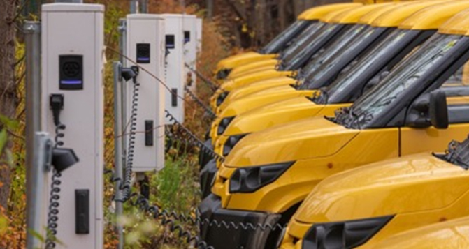 2024年全球電動(dòng)汽車銷量將強(qiáng)勁增長