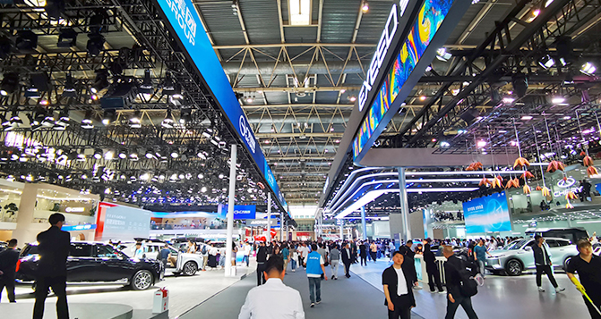 汽車&ldquo;以舊換新&rdquo; &ldquo;換&rdquo;來市場新機(jī)遇