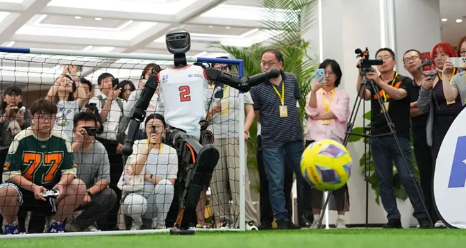 機(jī)器人&ldquo;創(chuàng)&rdquo;出中國(guó)新奇跡