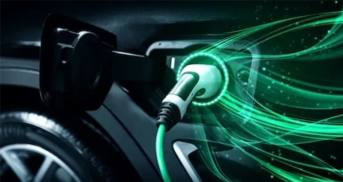 電動(dòng)汽車(chē)快充&ldquo;三大引擎&rdquo;：高電壓、去模組與輕量化